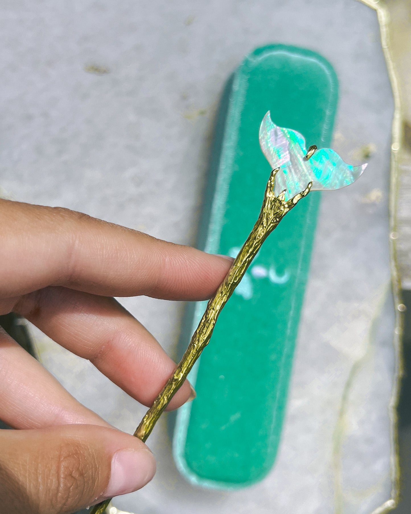 La Sirène Hair Pin ⋄ Mother of Pearl