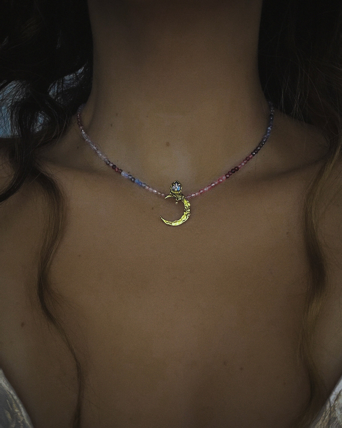 Moon Garden Mist Amulet ⋄ Blue Sapphire & Shaded Spinel