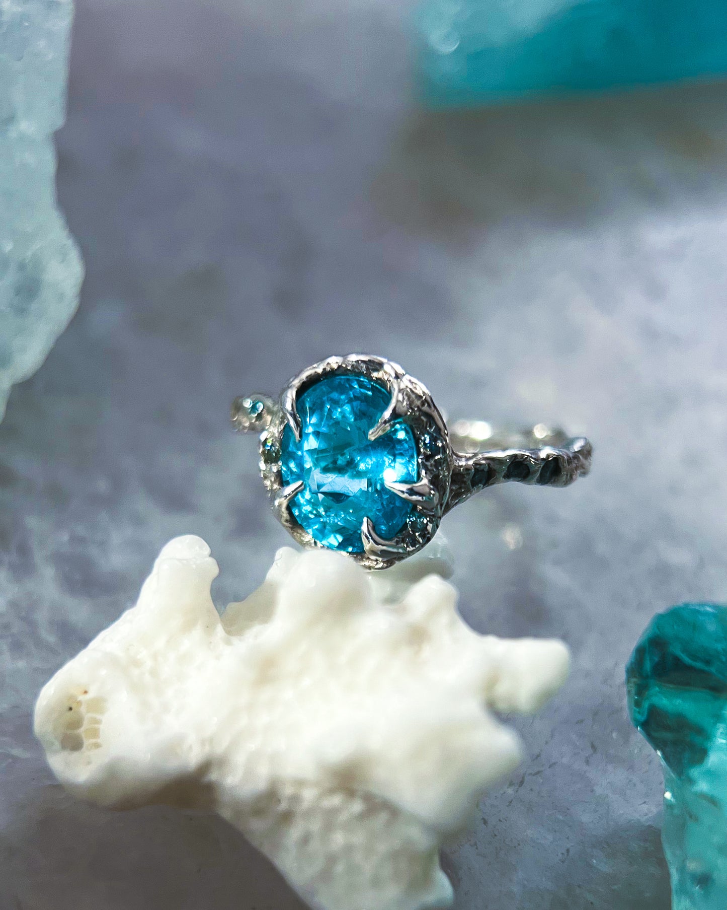 Lagoon Ring ⋄ Apatite ⋄ size 5