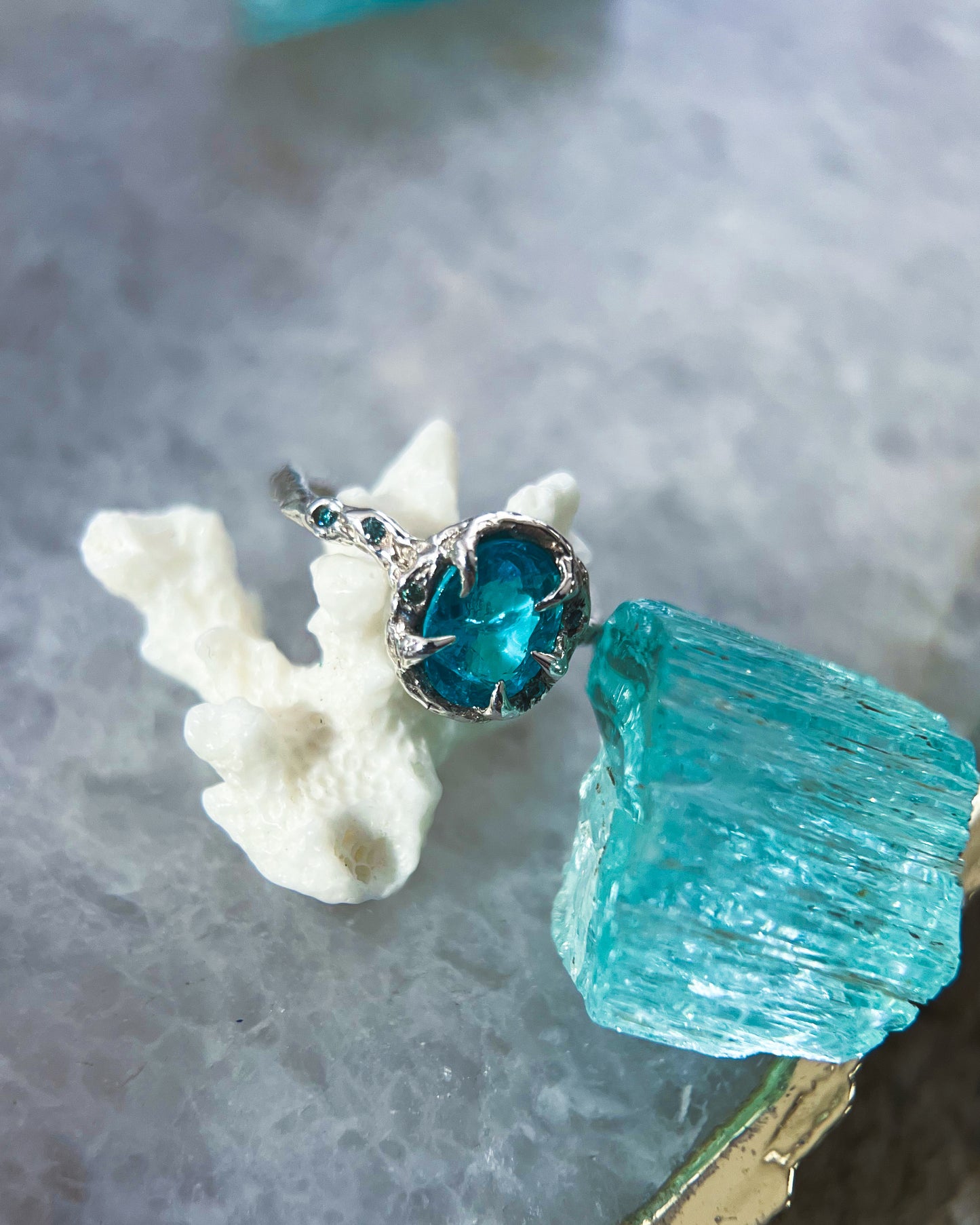 Lagoon Ring ⋄ Apatite ⋄ size 5