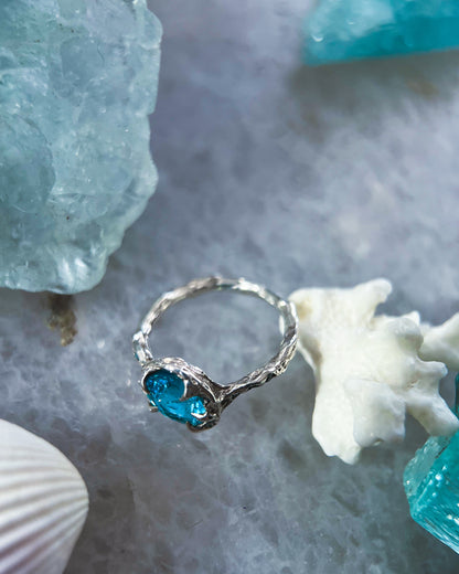 Lagoon Ring ⋄ Apatite ⋄ size 5