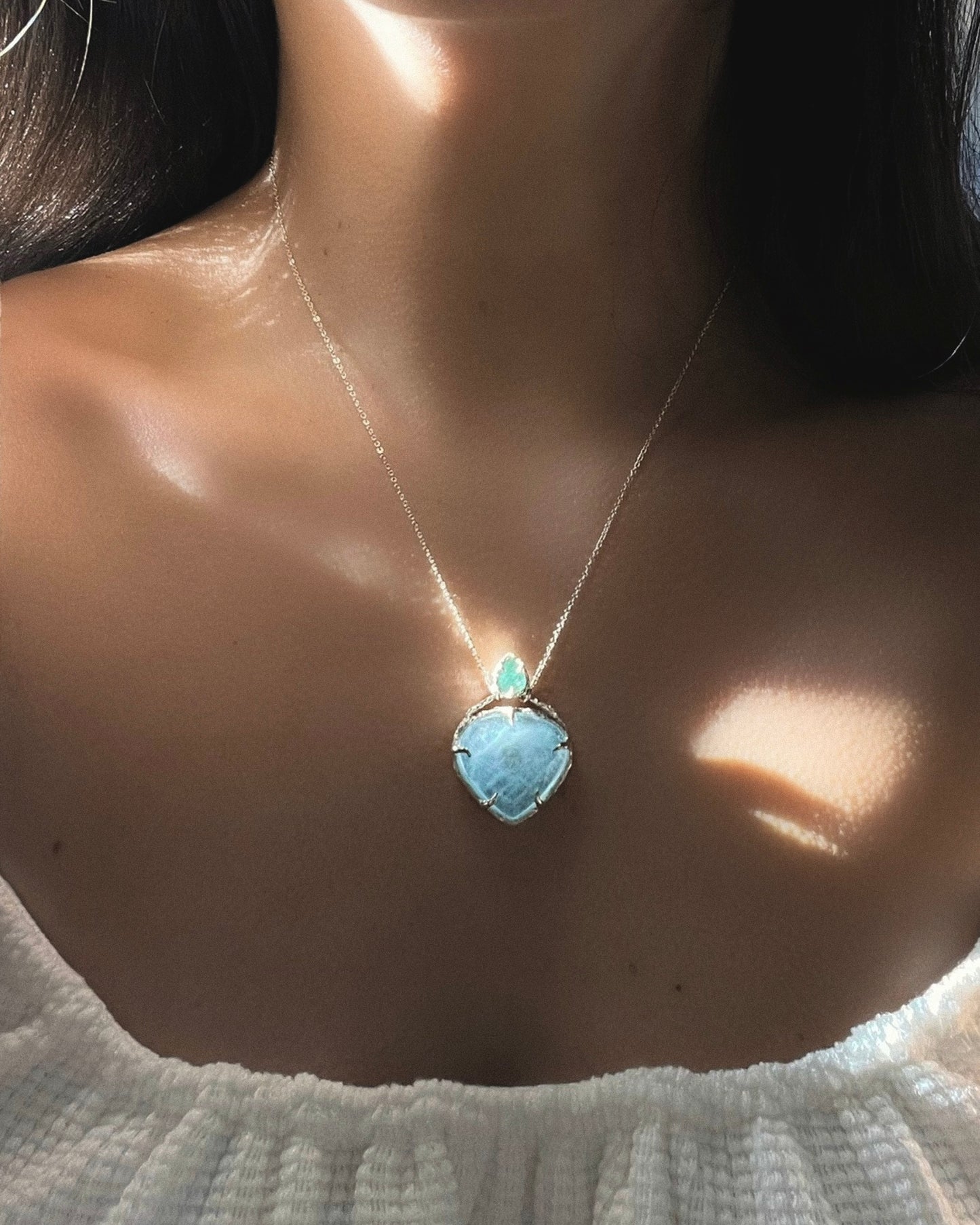 Heart of the Ocean Amulet ⋄ Shimmer Aquamarine & Paraíba Tourmaline