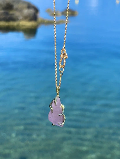 Healing Crystal Pendant ⋄ Rose Quartz