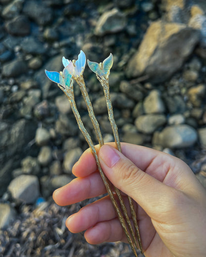 La Sirène Hair Pins ⋄ Mother of Pearl