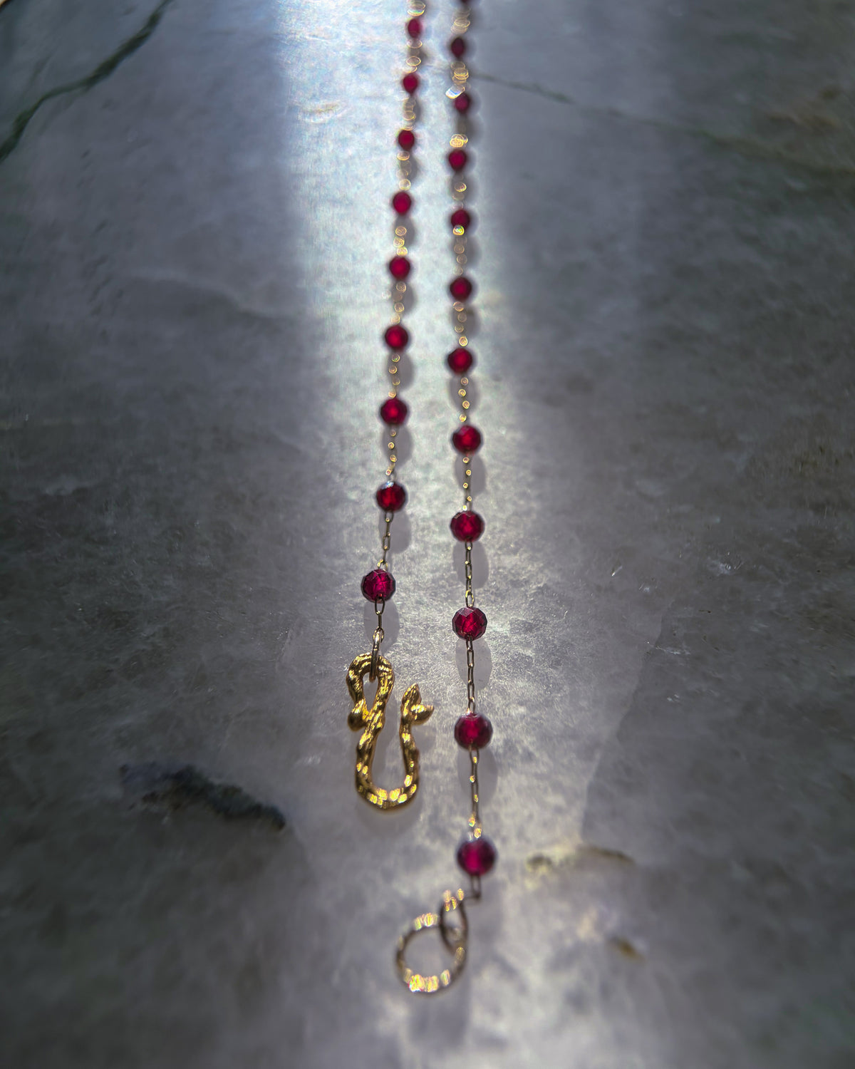 Velvet Rose Dewdrops Necklace ⋄ Garnet