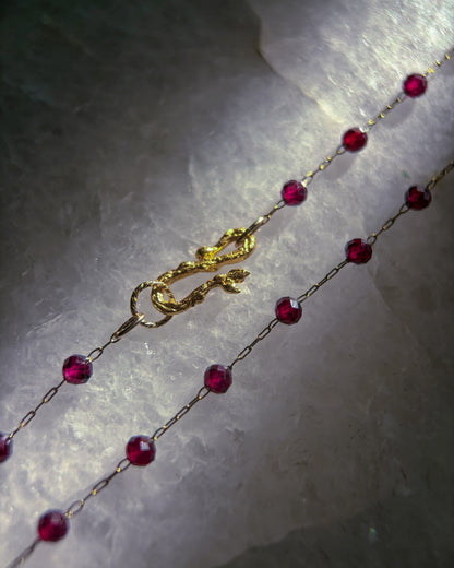 Velvet Rose Dewdrops Necklace ⋄ Garnet