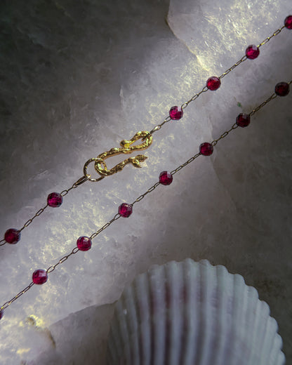 Velvet Rose Dewdrops Necklace ⋄ Garnet