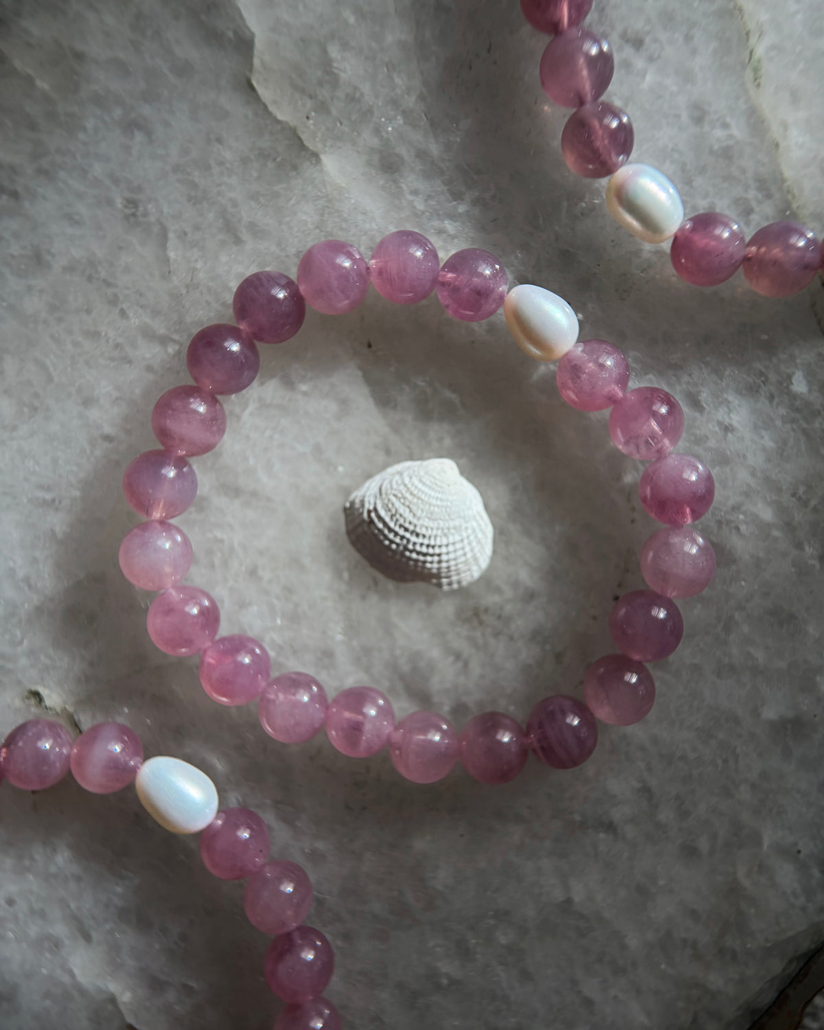 Daughter of Venus Bracelet ⋄ Lavender Rose Quartz