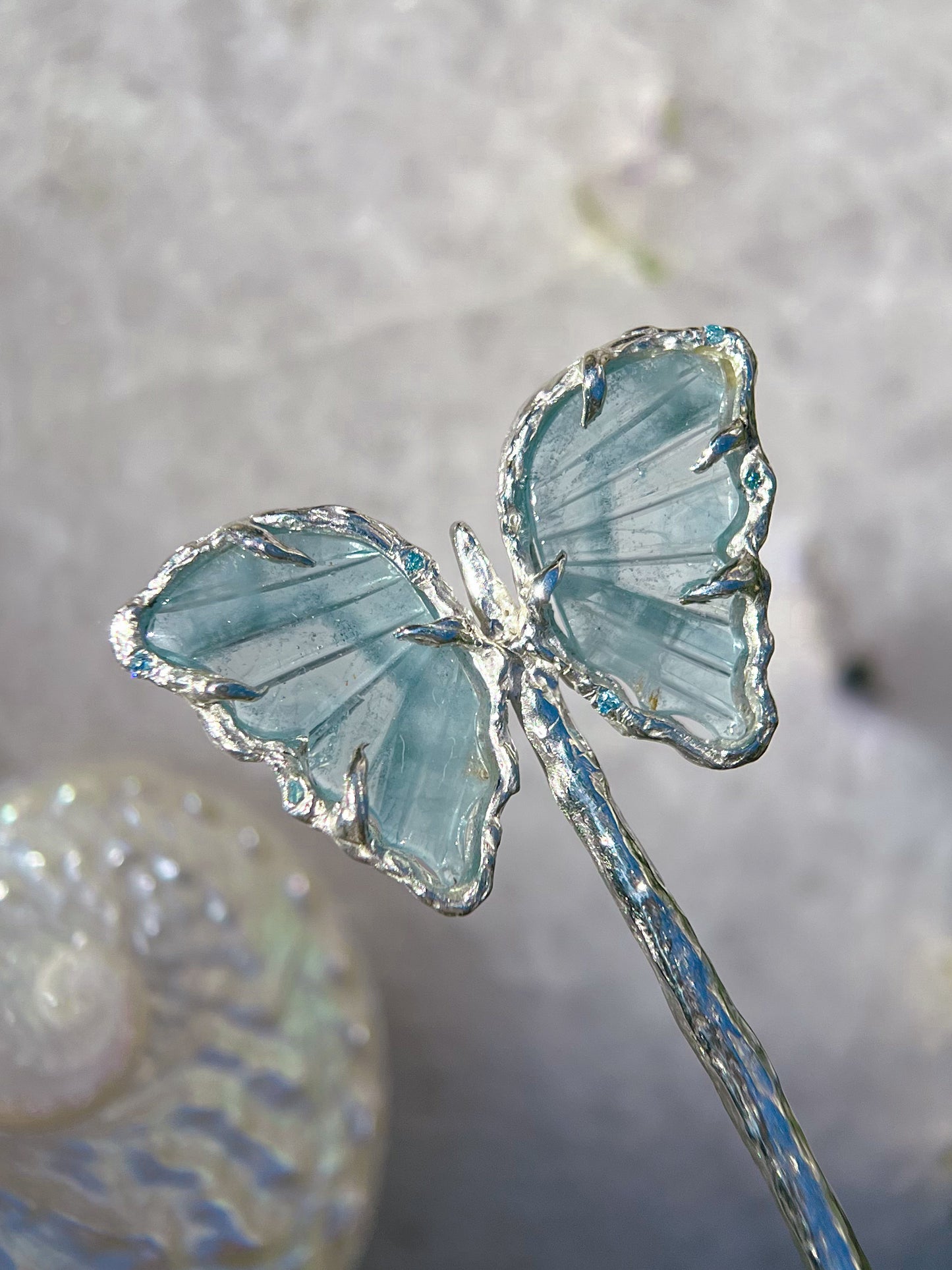 Ever After Butterfly Hair Pin ⋄ Aquamarine