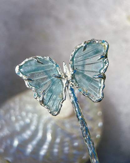 Ever After Butterfly Hair Pin ⋄ Aquamarine