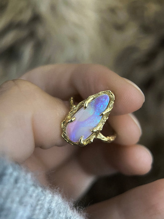 Unicorn Tear Ring ⋄ Australian Opal ⋄ size 5.5