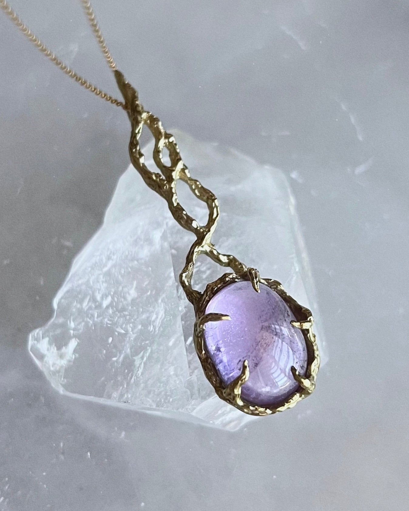 The Seer Amulet ⋄ Lavender Amethyst