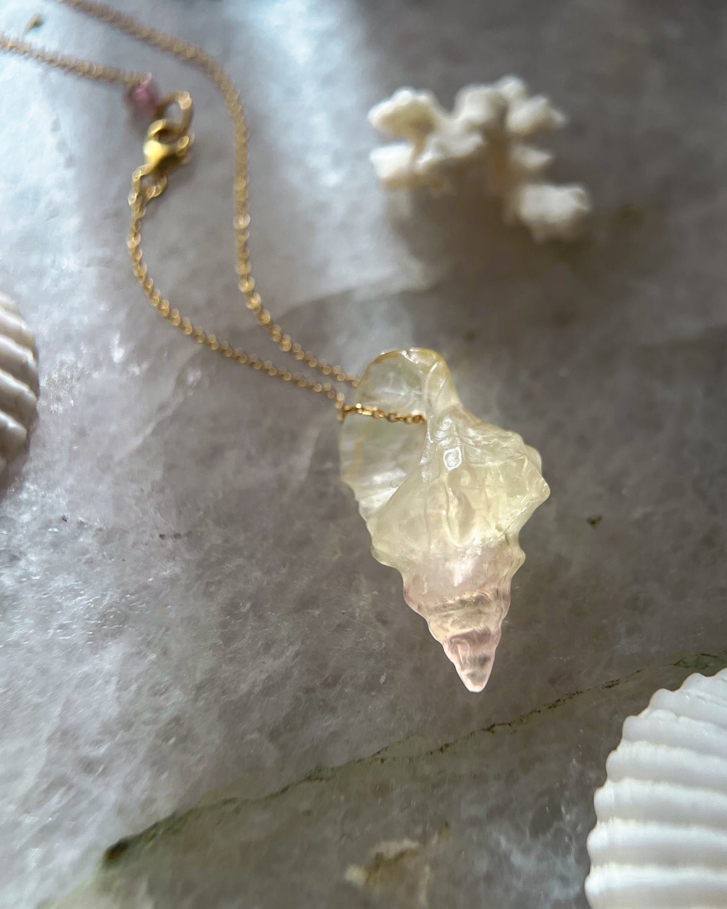 Sereia Necklace ⋄ Yellow Pink Fluorite
