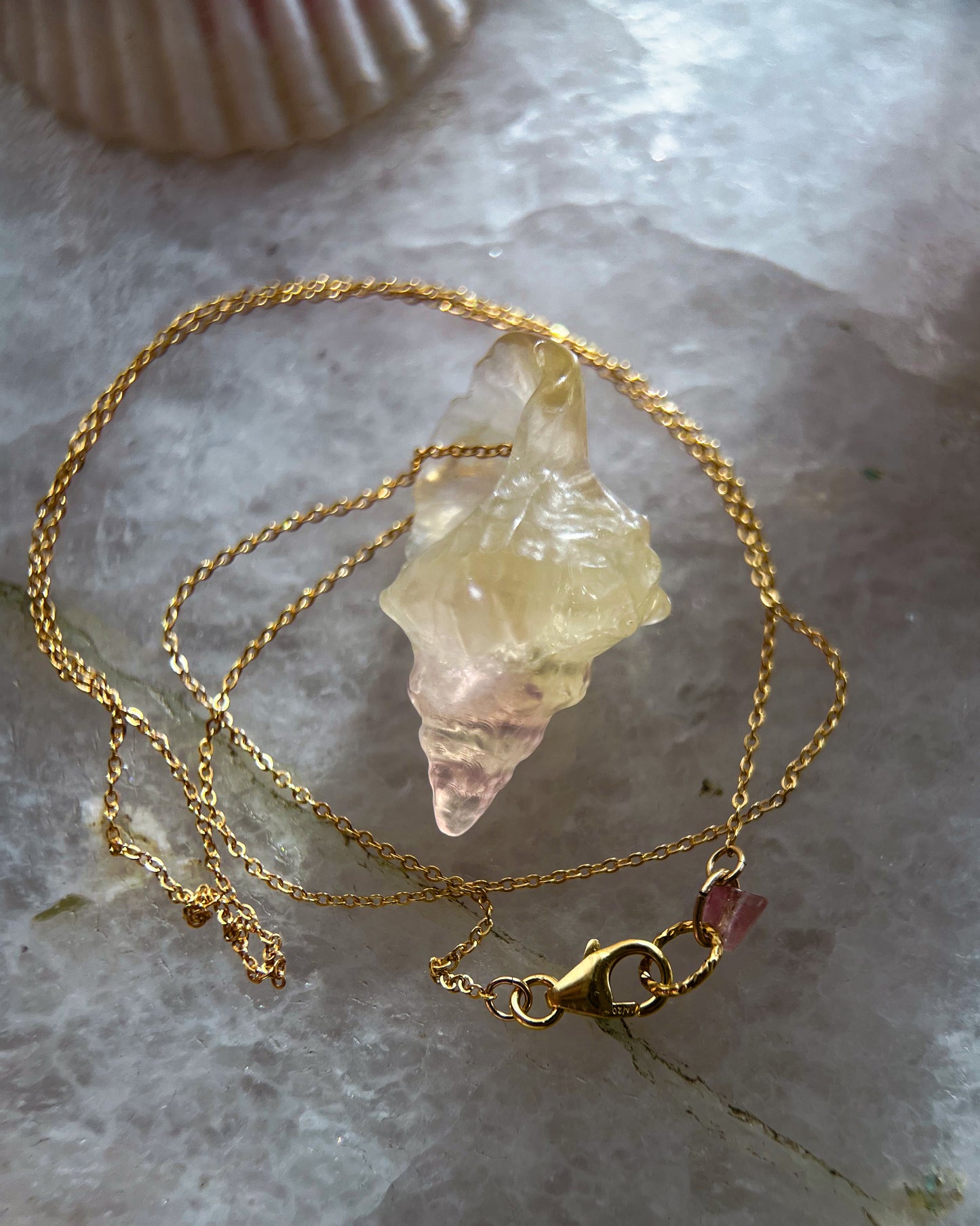 Sereia Necklace ⋄ Yellow Pink Fluorite