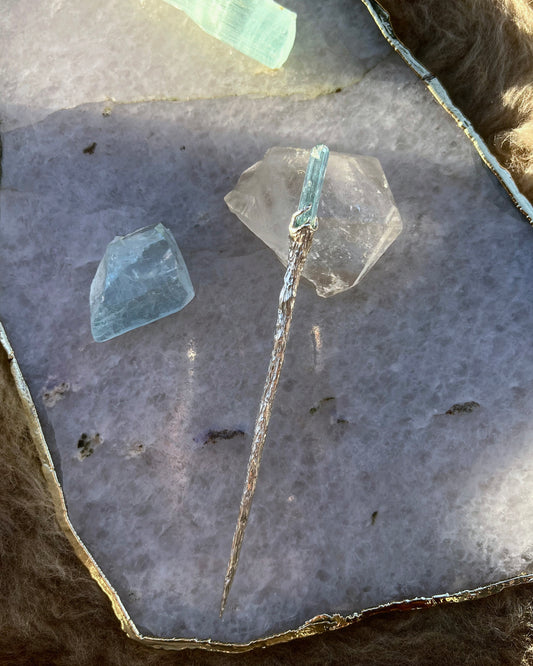 La Sirène Crystal Hair Pin ⋄ Aquamarine