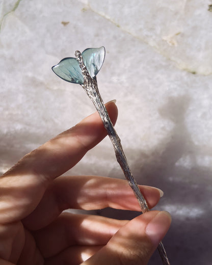 La Sirène Crystal Hair Pin ⋄ Aquamarine Tail