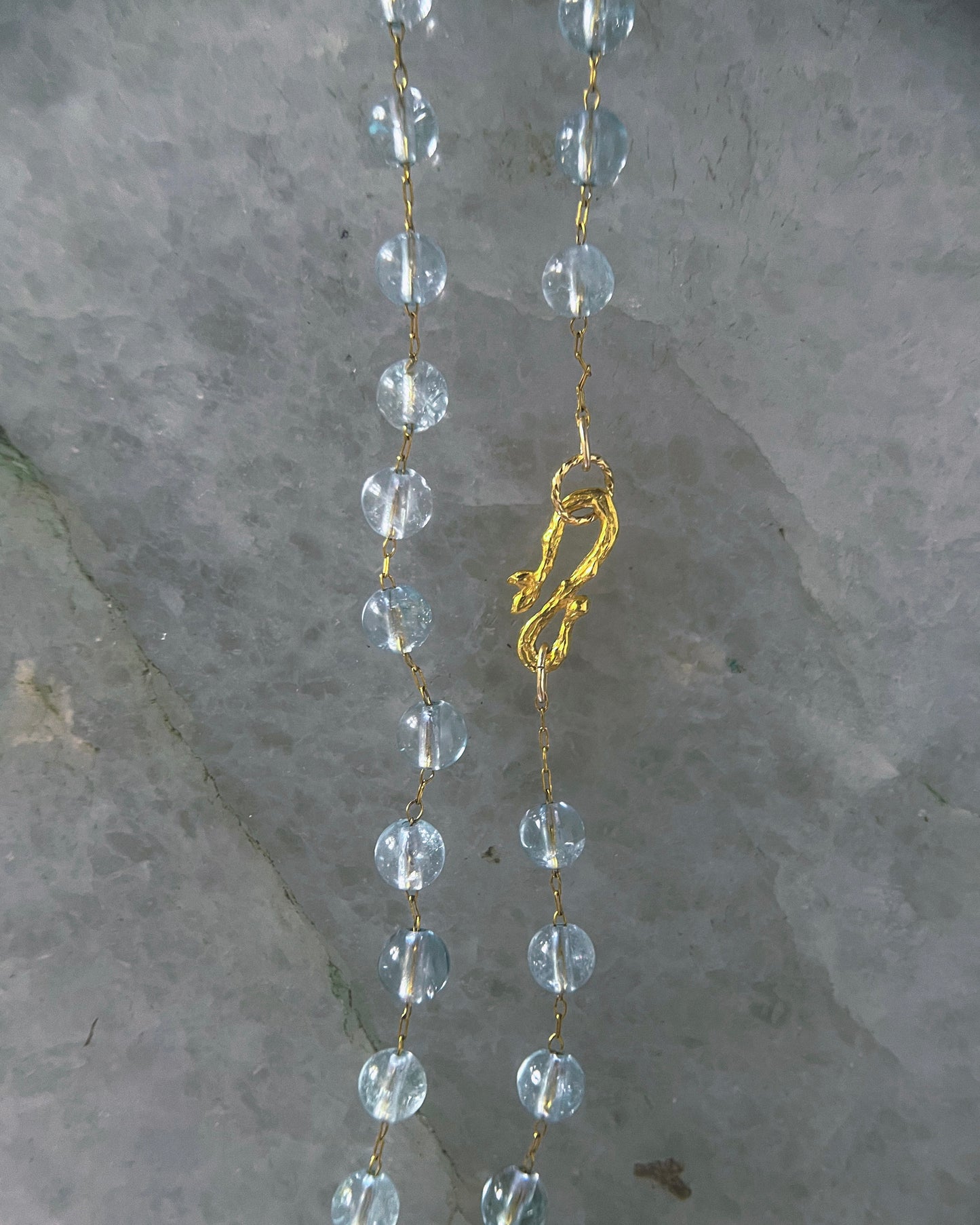 Dewdrops Chain Necklace ⋄ Blue Topaz