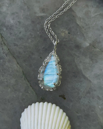 Pluie Necklace ⋄ Moonstone