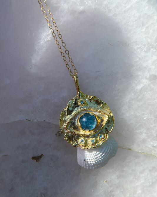 Third Eye Amulet ⋄ Moss Aquamarine ⋄ gold vermeil