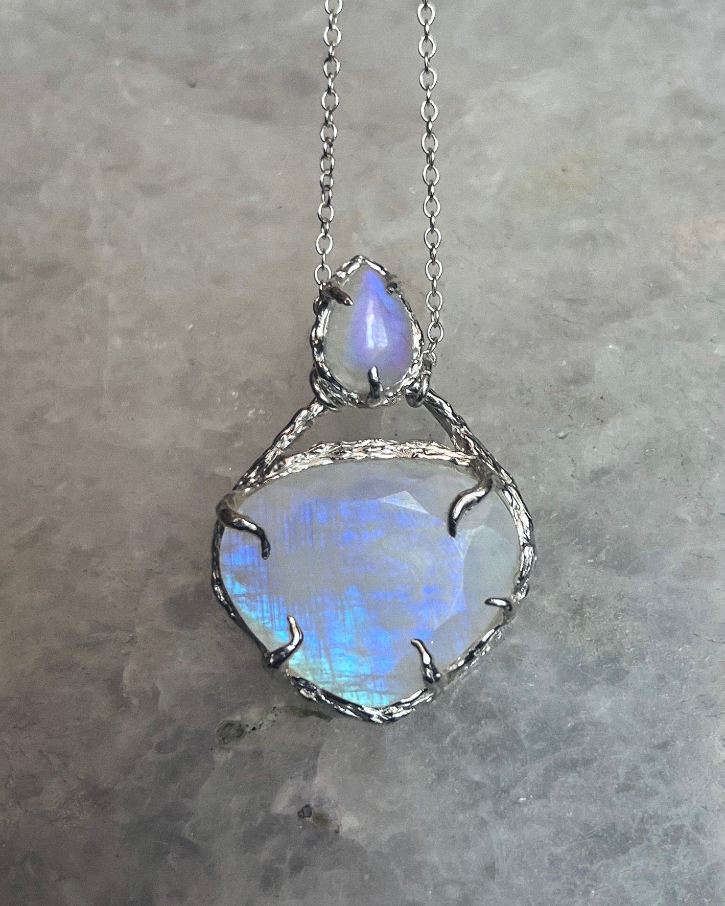 Silver Heart Portal Amulet ⋄ Moonstone