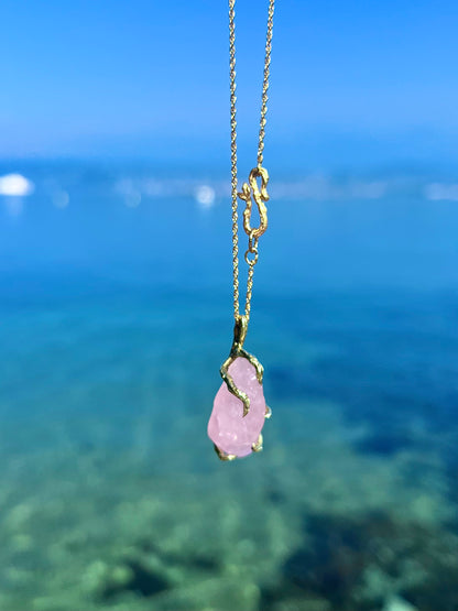 Healing Crystal Pendant ⋄ Rose Quartz