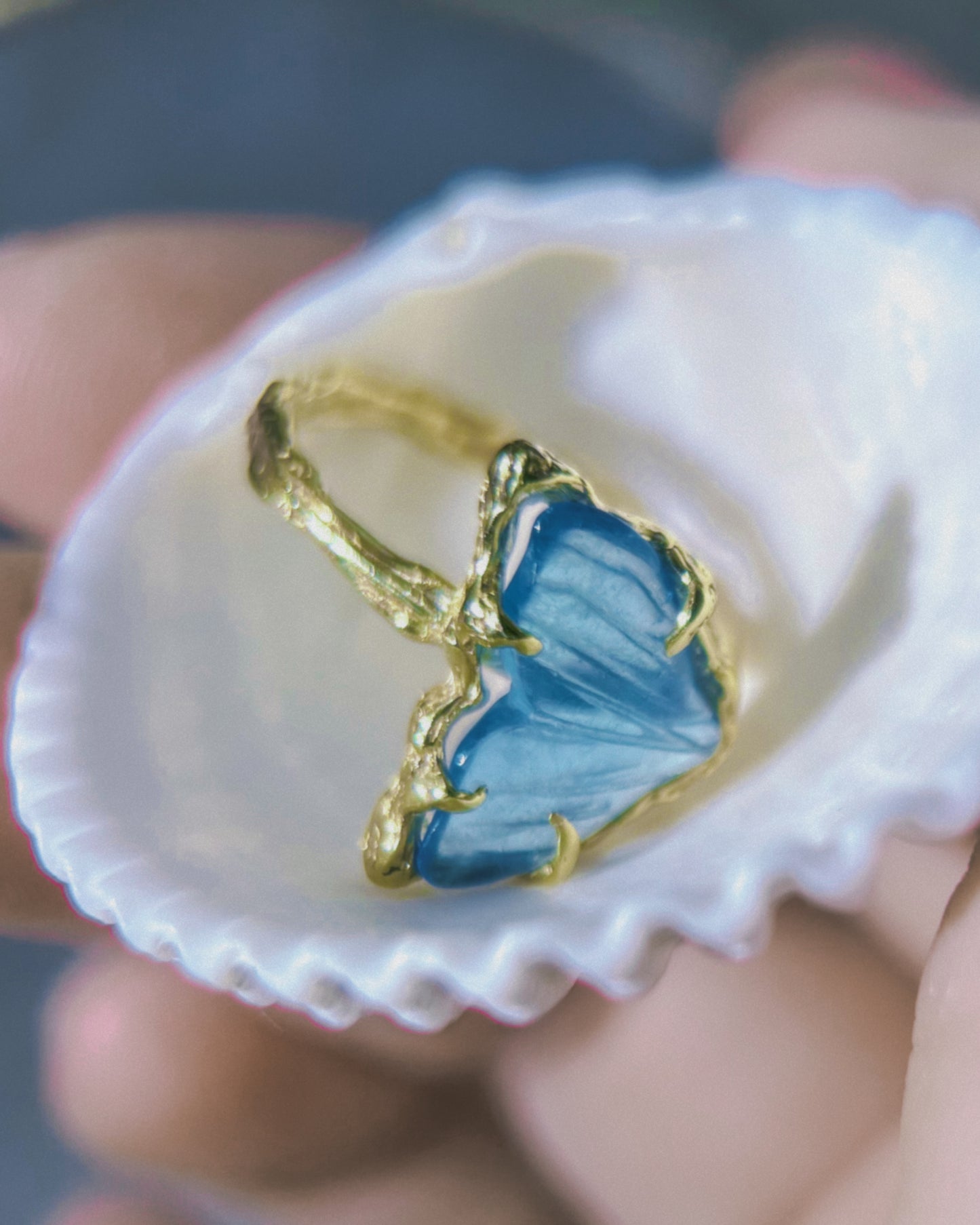 Mermaid Tail Ring ⋄ Aquamarine ⋄ size 6 ⋄ gold vermeil