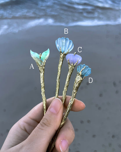 La Sirène Crystal Hair Pins ⋄ Aquamarine, Lavender Moon Quartz, MOP