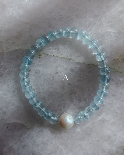 Daughter of the Sea Bracelet ⋄ Blue Topaz & Pearl