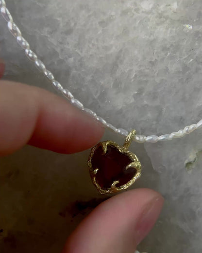 Siren’s Heart Amulet ⋄ Rhodolite Garnet & Pearls