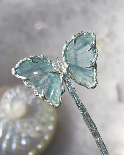 Ever After Butterfly Hair Pin ⋄ Aquamarine