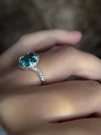 Lagoon Ring ⋄ Apatite ⋄ size 5