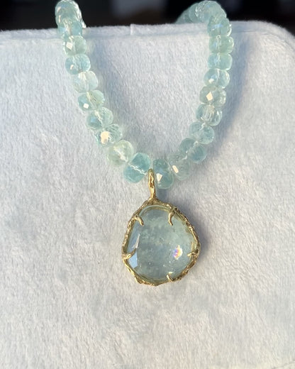 Ocean Amulet ⋄ Aquamarine