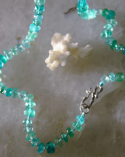 Water Nymph Necklace ⋄ Shaded Seafoam Apatite